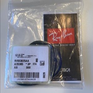 Ray-Ban aviator lens